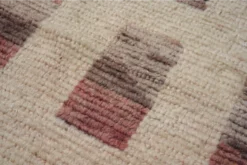 escape Soft Burgundy Boujad Rug