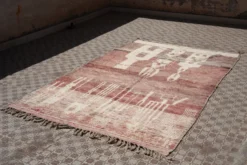 escape Soft Burgundy Boujad Rug