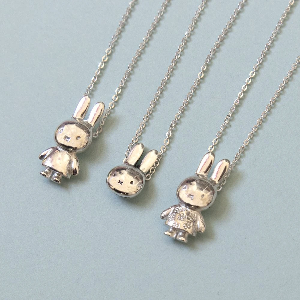 Miffy Miffy Sterling Silver Flower Body Necklace 4 Miffy Miffy Sterling Silver Flower Body Necklace